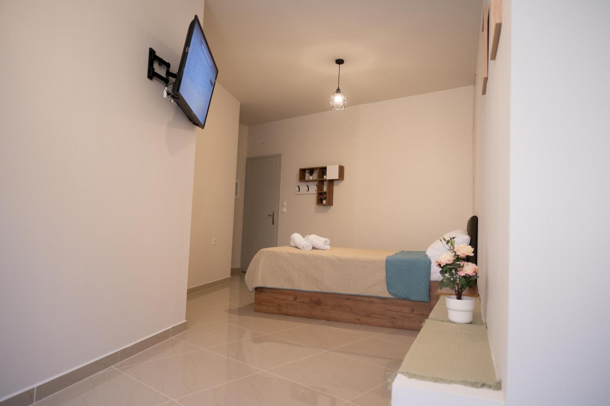 Anesis Airport 408 Apartment Koropion