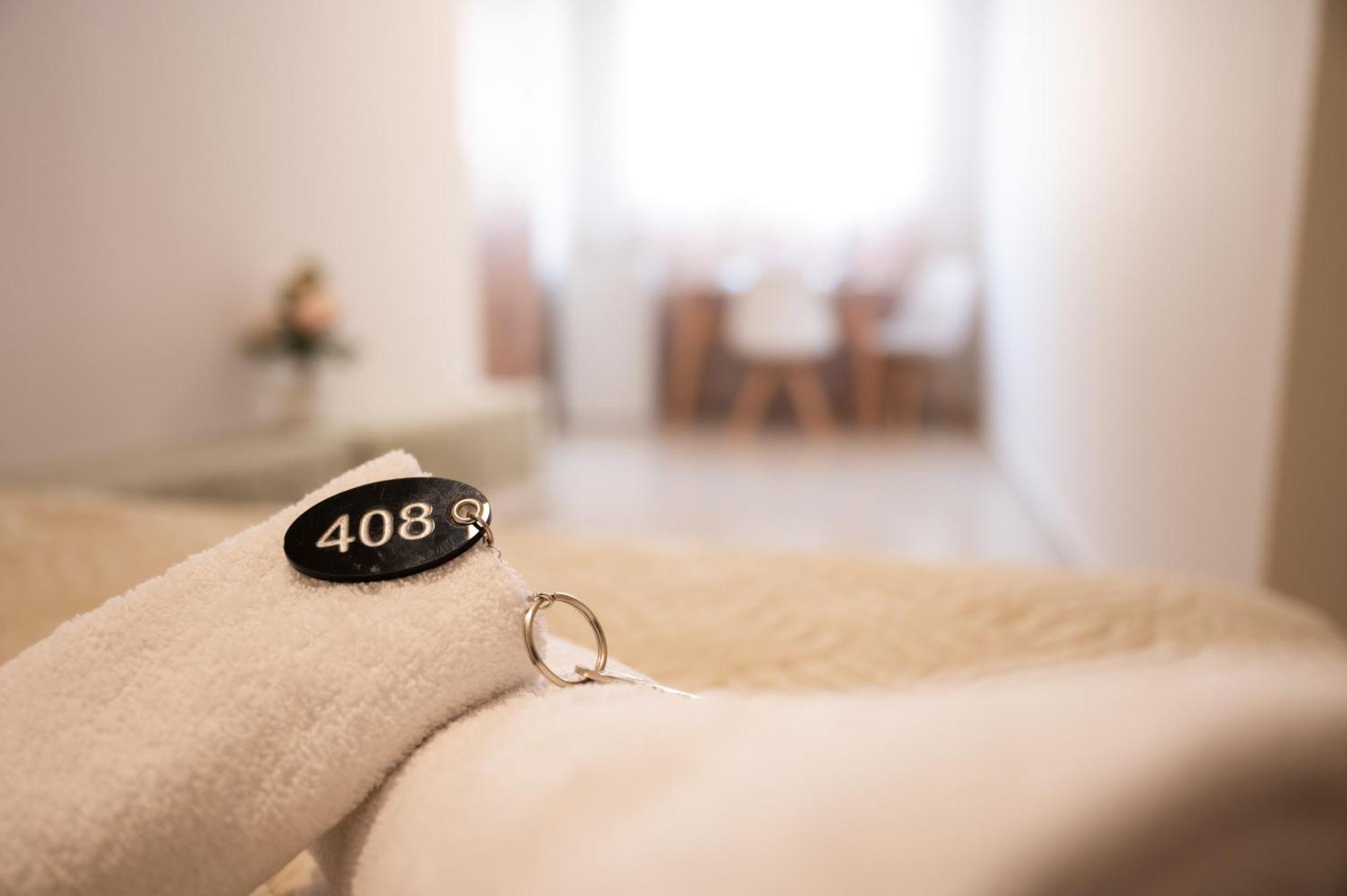 Anesis Airport 408 Apartment *